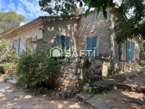 LES ARCS sur ARGENS, dans un secteur prisé, propriété de 217 m² composée de deux habitations sur une parcelle de 1 hectare. idéal familles nombreuses, maison de famille ou maison de vacances. un véritable coup de coeur assuré !