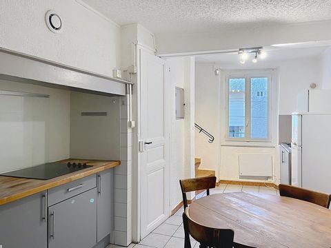 Maison de ville sur trois niveaux