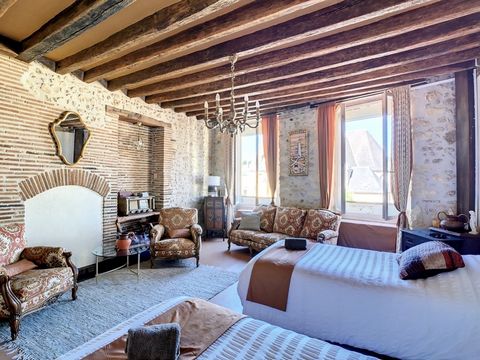 Maison à vendre P9 de 216 m² à TUFFE - Terrain de 130,00 m² -