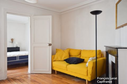 À Vendre (75009 Paris) - Appartement 2 pièces - 33,39 m2 - Haut de la Rue Henry Monnier - 334 900 honoraires dagence inclus