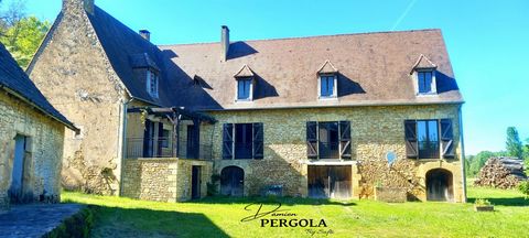 Très jolie propriété composée d'un ancien moulin à rénover et d'une habitation d'environ 168 m² habitables