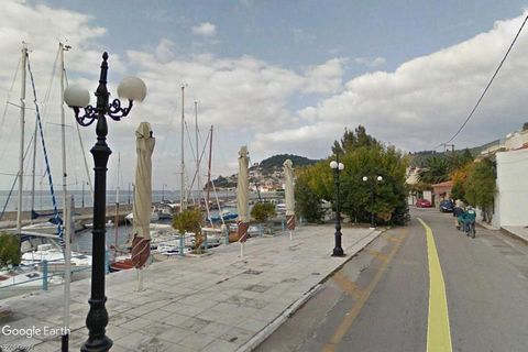 Evia, Limni. For sale a seafront plot of 250 sq.m., within the city plan, flat, corner, building factor 1, cover factor 0.6, 2 sides, frontage 20 m., builds 250 sq.m., with a water connection , fencing, 50 m from the sea, mountain – sea view, free, c...