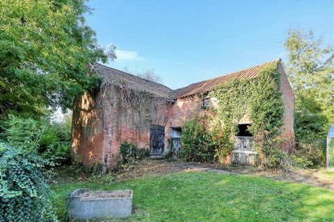 A traditional brick built barn with the benefit of detailed planning consent for conversion into a detached residential dwelling. BARN FOR CONVERSION An attractive detached two storey brick built barn with the benefit of detailed planning permission ...