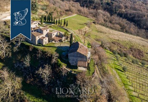 This farmstead for sale is surrounded by the countryside near Florence. This historic estate's room feature high-quality architectural elements linked to Florence's rural tradition, such as wooden beams, stone vaults, refined fireplaces, co...