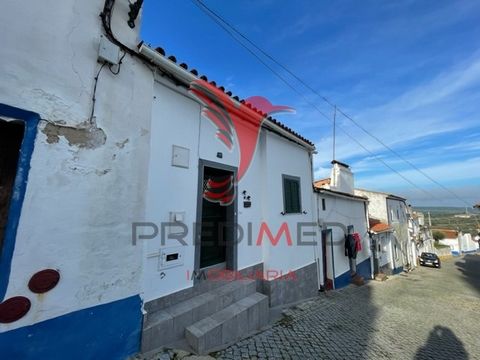 We have available for sale another property in the heart of the Upper Alentejo, in the historic area of the village of Avis. One of the characteristics that makes this property unique with others in the historic area, is the fact that it has a wide o...