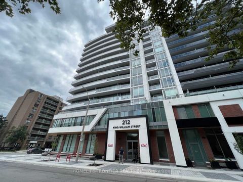 The Kiwi Condos On King William In Hamilton Is A 14-Story Boutique Building In The Heart Of Hamilton's Art Scene. Suite 1207 Offers A Very Functional And Spacious 582 Sqft, 9' Ceilings, Wide-Plank Flooring, Quartz Countertops And Top-Notch Finishes C...