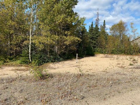 In Gallix on Montigny Street, exclusive land of Bonneville Industries, build your dream! A well-located plot, offering the unique possibility of creating your custom home. Let your imagination run wild and build your haven of peace. Don't miss out on...