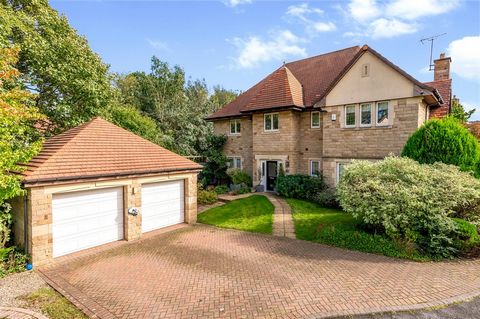 An excellent opportunity for the discerning purchaser to acquire this magnificent, superbly presented six bedroom detached family home which extends to 3615 sq. ft. internally. This impressive home is situated in an exclusive gated development built ...