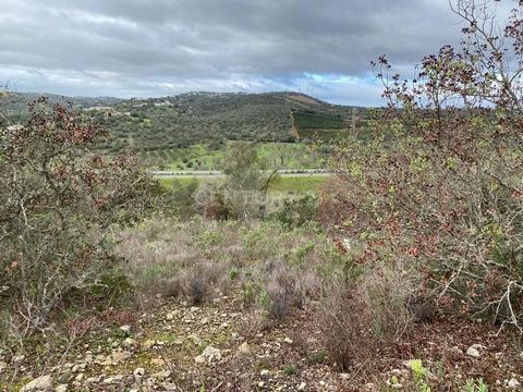 Land Features: Located in Medronhal in Paderne, within the Albufeira municipality Just 200 meters from the main road Rustic land plot spanning 19,560 m2 Natural vegetation with carob and olive trees Access to the land via a dirt road Conveniently sit...