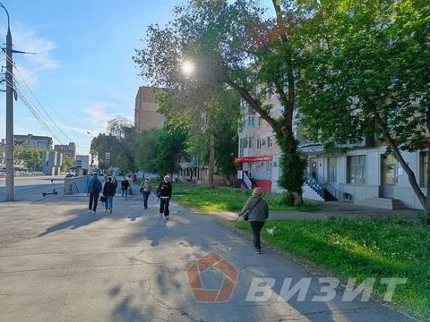 Арендный бизнес на первой линии на выходе из метро Гагаринская. г. Самара, Октябрьский район, ул. Гагарина, д.32. Ближайшее пересечение с ул. Революционная. Общая площадь: 130 кв. м. Этаж/этажность: 1/5 . Отдельный вход с улицы Гагарина и со двора. О...