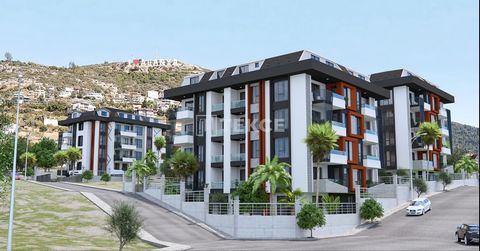 Appartement met Uitzicht op de Stad in een Complex met Zwembad in Alanya Antalya De appartementen zijn gelegen in een compound in Antalya, Alanya. Alanya is de meest populaire vakantie-en wooncentrum in het Middellandse Zeegebied van Turkije. De goed...