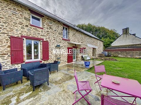 5 minuten van Cherrueix en het strand, in het hart van het dynamische stadscentrum van Saint-Broladre, ideaal gelegen op 10 minuten van de ingang van Dol-de-Bretagne. Lucie Berest - Nouvelle Demeure presenteert dit stenen huis in de stijl van een boe...