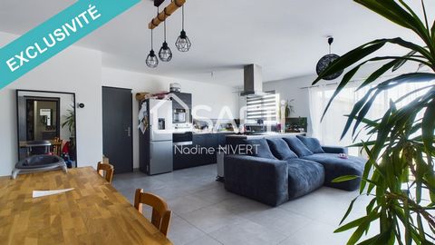 EN EXCLUSIVITE , sur la commune d’ANGLIERS, à seulement 15mn de La Rochelle, quartier calme et proche des commodités. Je vous présente une maison moderne et fonctionnelle d’environ 82M2, de plain-pied, construite en 2020. Elle se compose d’une entrée...