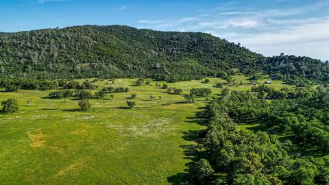 Marshes Flat Ranch is a spectacular 960-acre+ multi-parcel property in Tuolumne Co., 12-miles north of Coulterville and 18-miles south of Jamestown. This scenic ranch near Moccasin is located in the heart of the Motherlode on the western slope of the...