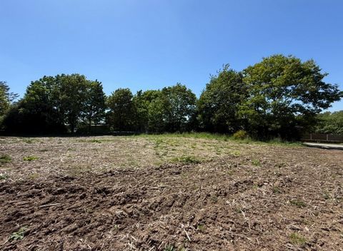 Terrain constructible 1075m2