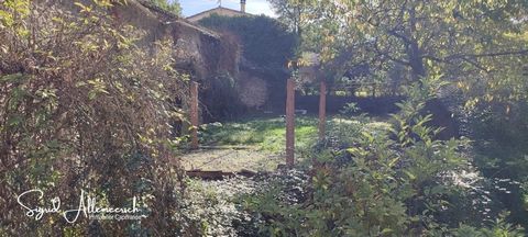 Propriété à vendre 3 chambres, dépendances, garage, jardin près de Limoux