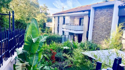 APPARTEMENT 96 m2 4 PIECES JARDIN PRIVATIF 100m2
