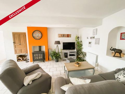 Longère Jallais 129 m², 2400 m² de terrain