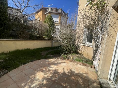 photo no. 10