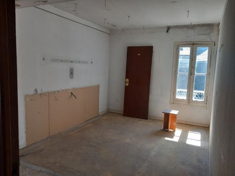 Plateau à vendre 2 pièces LOURDES (65)