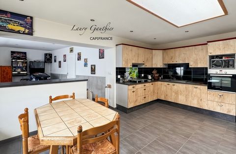 Maison Semi Individuelle + 120m2 avec Grand Hangar