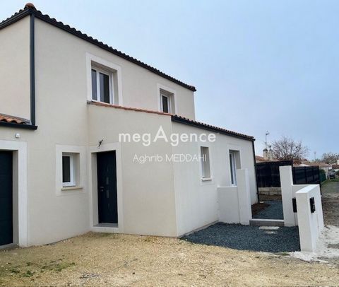 Maison neuve contemporaine de 153 m² proche de Rochefort