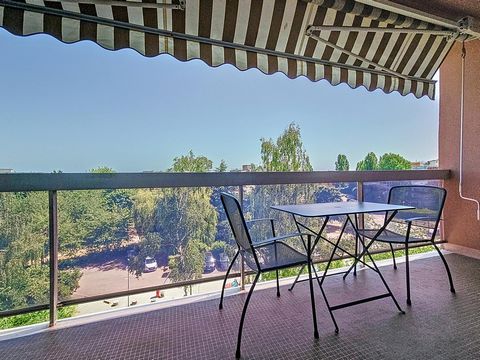 Appartement 5 pièces au dernier étage vue dégagée