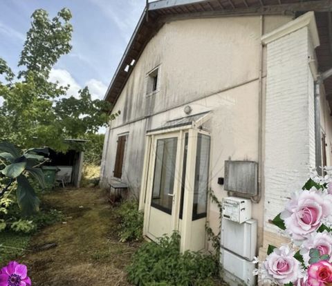 Dpt Vosges (88), à vendre VITTEL - MAISON P3 plain-pied à rénover entièrement / TERRAIN de 740 m2