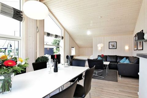 Danish quality holiday home in the beautiful area of the Holiday Vital Resort Großenbrode holiday park. The house is bright and practically furnished with a combined kitchen / lounge and living room with access to the partly covered terrace, where yo...