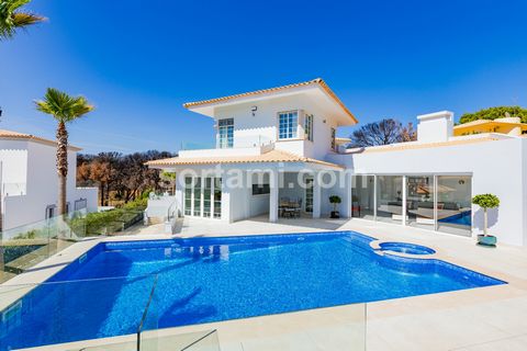 Welcome to this stunning uniqueÂ villa, divided over three floors with a total of seven bedrooms, where you have luxury and comfort n every corner. You will have five bedrooms en-suite, which of two have a walking closet, providing maximum privacy an...