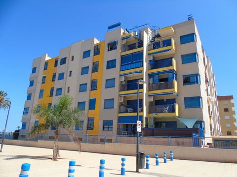LOCATION: Front line to the Mar Menor beach in a very popular complex, the golden beaches of the Mar Menor are on your door step. In a quiet village, around 2 minutes to the main La Manga - Cartagena autovia. There is a supermarket, chemist, bars res...