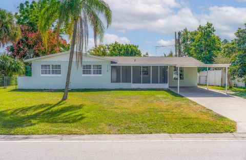 Welcome to this beautiful home, with no HOA. This Light, Bright, and Spacious, four bedroom home is located only a few minutes from the Florida Mall. It has a brand new roof and fresh paint. This house looks like it is brand new! Every room has been ...