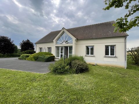 Discover this superb single-storey property, built in 1998, located between Soissons and Château-Thierry. Perfectly maintained, this house is distinguished by its quality materials and functional layout. Property Features: - Year of construction: 199...