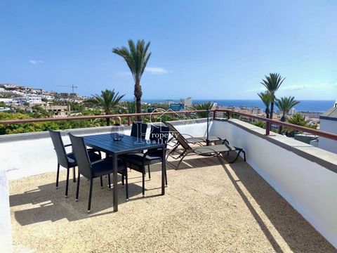 The Property Gallery introduces a charming apartment for sale in the residential complex Caledonia Park, San Eugenio Bajo, Tenerife. This apartment features one bedroom, a renovated modern bathroom, an open-plan kitchen, a bright and spacious living ...