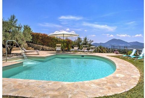 Charming villa with pool and billiard table in Montone, Umbria.