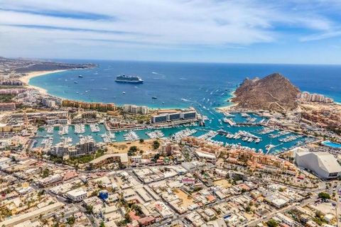 TOLLE LAGE! Diese schöne schlüsselfertige Wohnung mit 2 Schlafzimmern befindet sich in der schicken Wohnanlage Montemar, Teil der exklusiven Pedregal-Gemeinschaft. Die Bewohner genießen Annehmlichkeiten wie Tennis- und Pickleballplätze, ein Spa, eine...