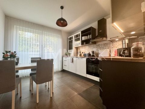 Bienvenue!! Cet appartement moderne de nouvelle construction au rez-de-chaussée, construit en 2021, est situé dans un parc résidentiel nouvellement conçu directement sur le populaire Meyers Garten à Misburg. Ici, vous vivrez dans l’un des endroits le...