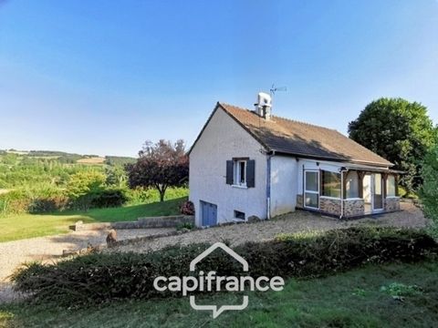 J'ai le plaisir de vous présenter ce magnifique pavillon situé à Bessé-sur-Braye, offrant une vue imprenable sur la nature environnante. Cette demeure, nichée en pleine campagne, vous séduira par son charme et son cadre exceptionnel. Le portail élect...