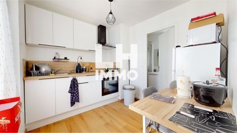 Vind 6 extra foto's op de website van LH immo. Te koop, exclusief, een gemeubileerd appartement van ongeveer 32 m², ideaal voor een investeerder. Deze woning, verhuurd verkocht, ligt op een steenworp afstand van de universiteit, waardoor een onmiddel...