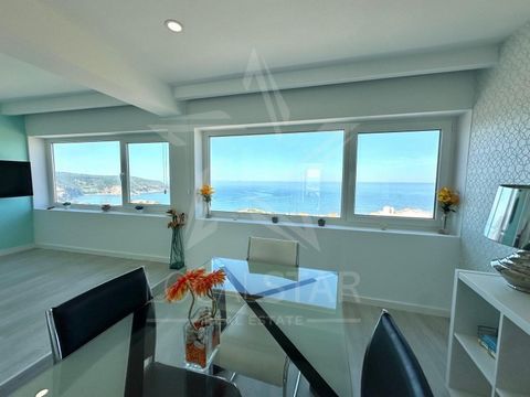 Renovated 1+1 bedroom apartment in Rua do Facho, S. Martinho do Porto. 1 + 1 bedroom apartment located 200m from the beautiful Bay of S. Martinho do Porto, one of the most important beaches on the Silver Coast, Portugal. This excellent apartment is c...