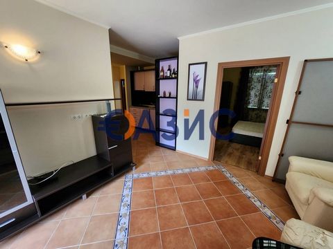 ID33436042 For sale is offered: Four bedroom apartment in Villa Romana Price: 96000 euro Location: Elenite Rooms: 5 Total area: 112 sq. M. On the 1st floor Maintenance fee: 1344 euro per year Stage of construction: completed Payment: 2000 Euro deposi...