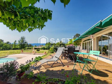 Maison grands espaces de vie, garage, piscine