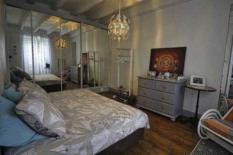photo no. 2