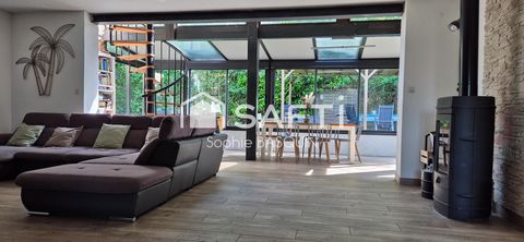 Maison rénovée de 130m2 sur un terrain de 1750m2