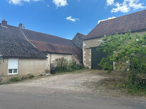 Maison à vendre 5 pièces proche de POUILLY EN AUXOIS (21)