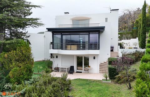 VUE PANORAMIQUE ET DESIGN D'EXCEPTION