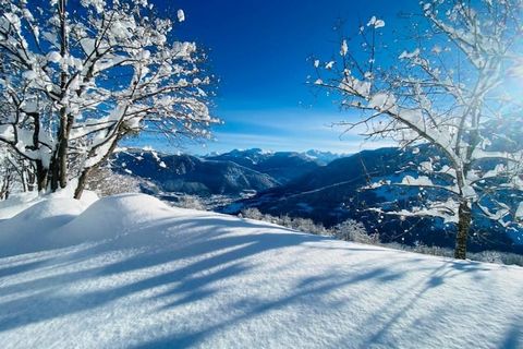 The apartment in Doucy has 1 bedrooms and capacity for 6 persons (max. 5 adults). Accommodation of 27 m² charming and is fully-equiped, It has mountain. The property is located 50 m ski resort, 200 m supermarket and it is located in a a family-friend...
