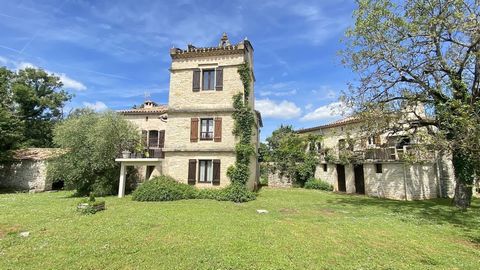 Maison de charme avec son Pigeonnier